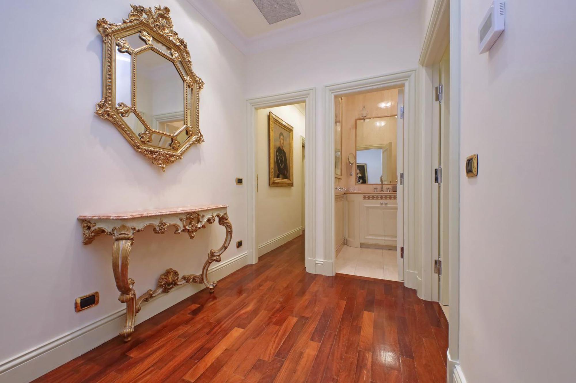 Ych-Magnifica Residenza A Campo De Fiori Lägenhet Rom Exteriör bild