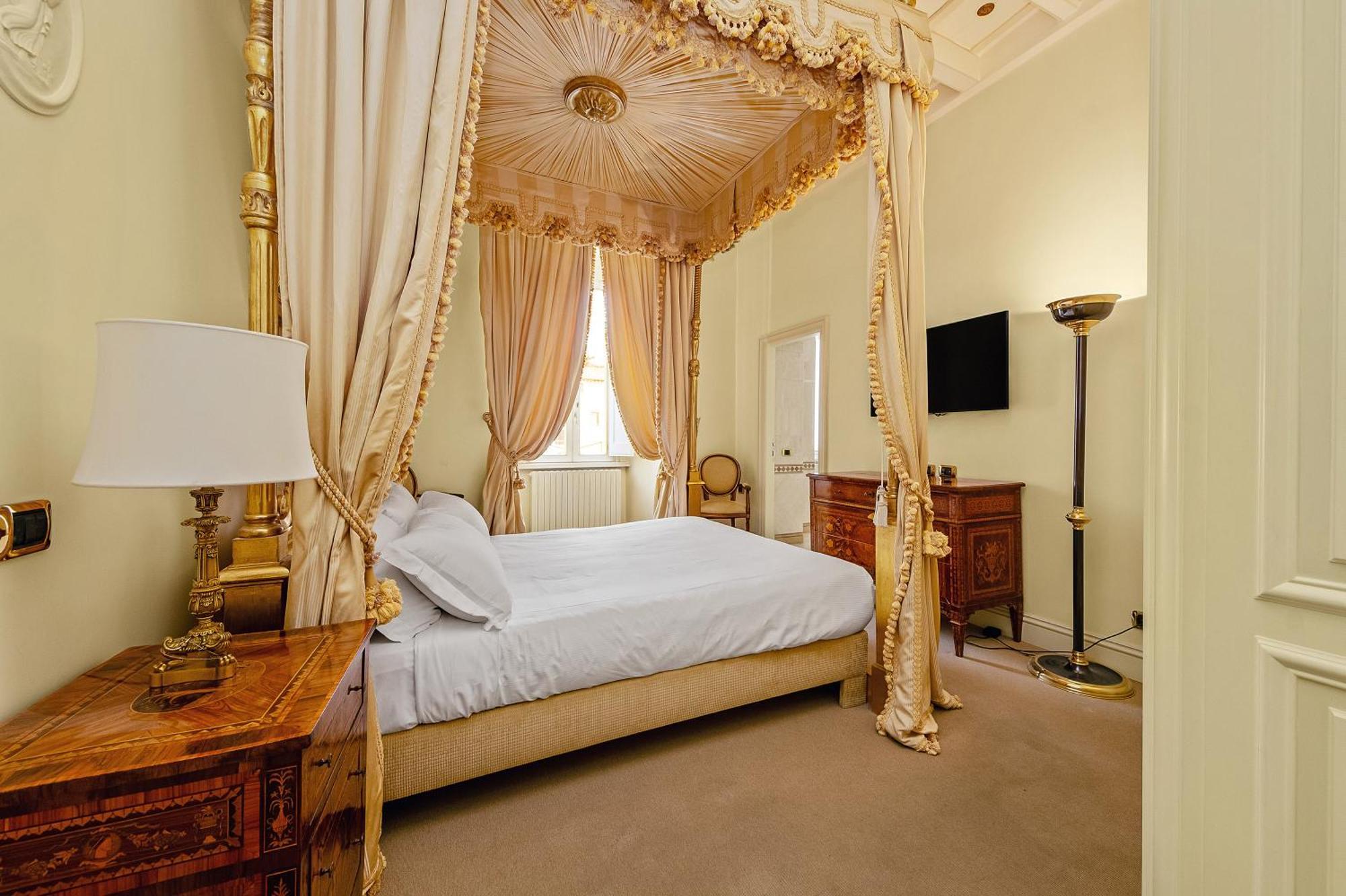 Ych-Magnifica Residenza A Campo De Fiori Lägenhet Rom Exteriör bild