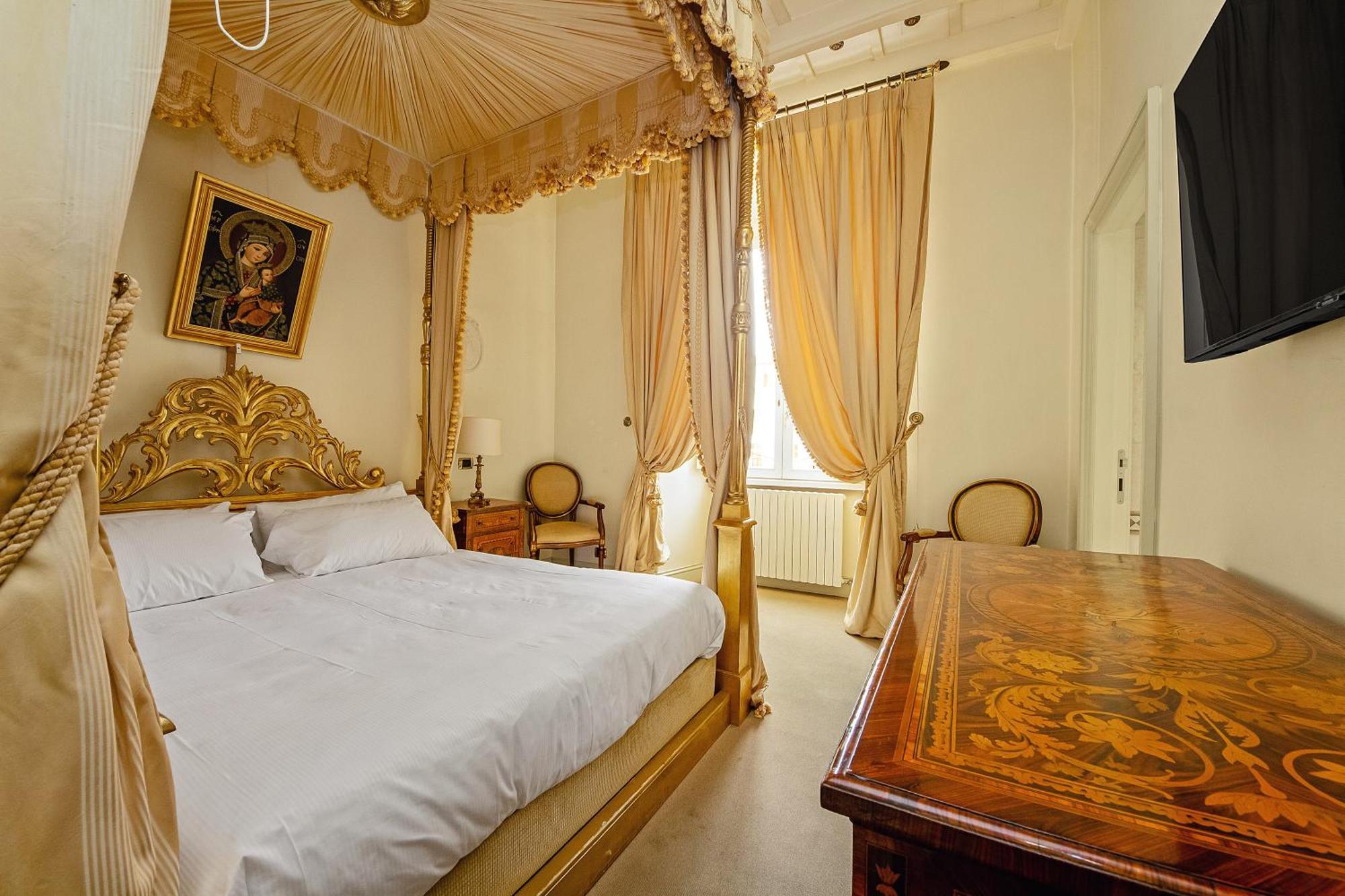 Ych-Magnifica Residenza A Campo De Fiori Lägenhet Rom Exteriör bild
