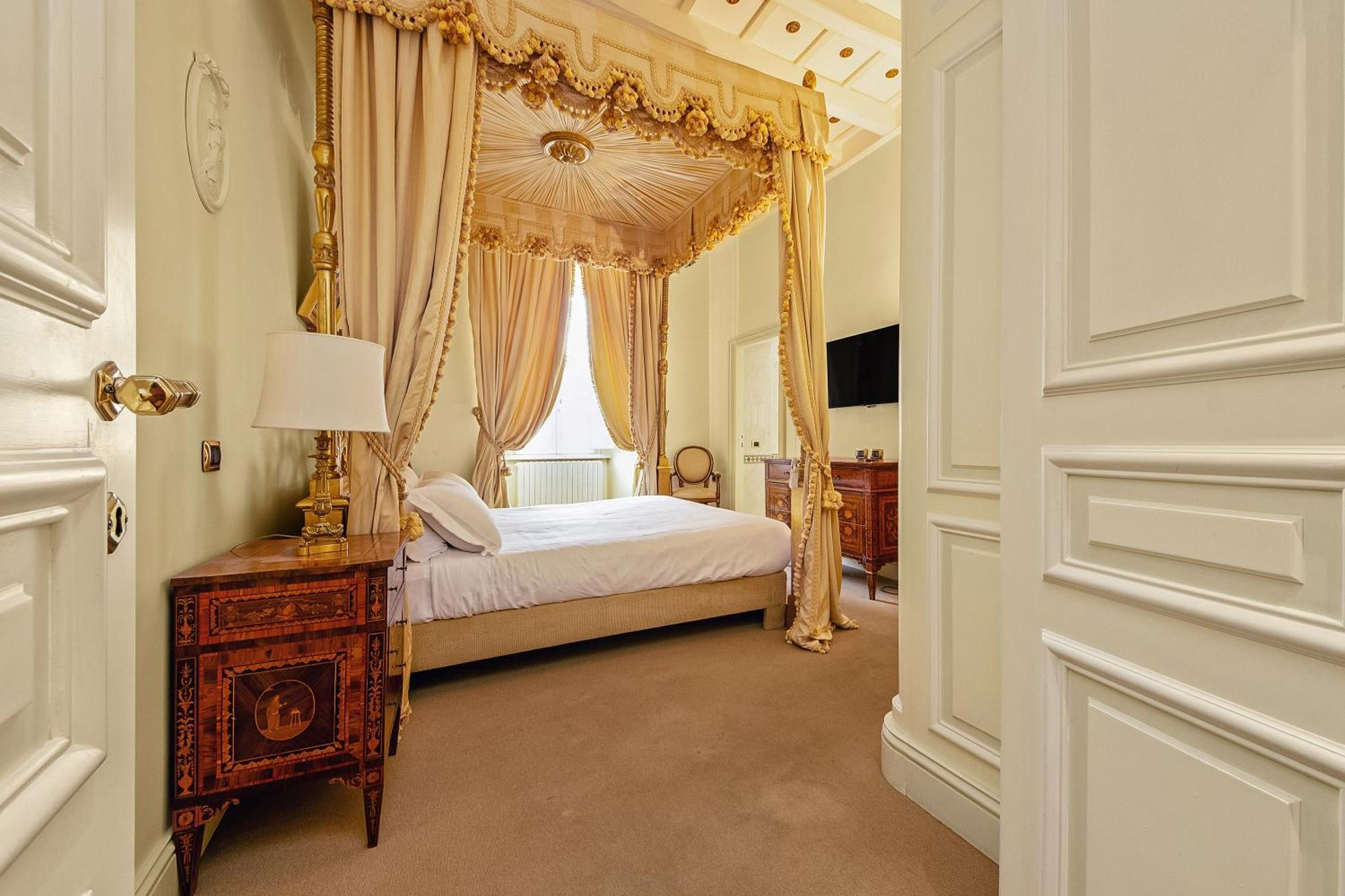 Ych-Magnifica Residenza A Campo De Fiori Lägenhet Rom Exteriör bild
