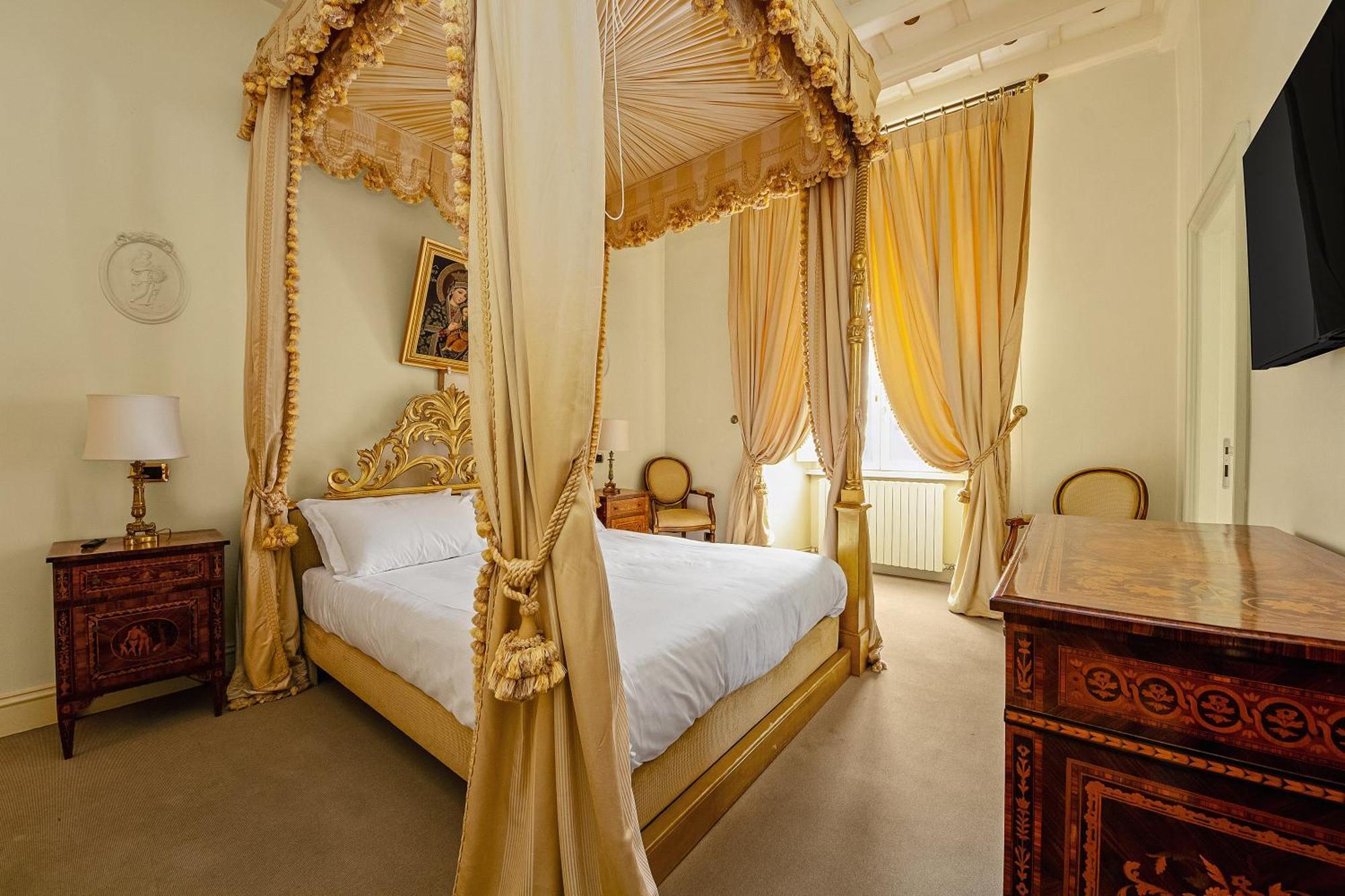 Ych-Magnifica Residenza A Campo De Fiori Lägenhet Rom Exteriör bild